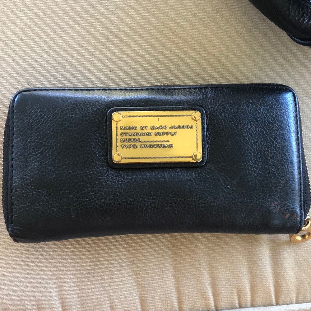 Marc Jacobs wallet